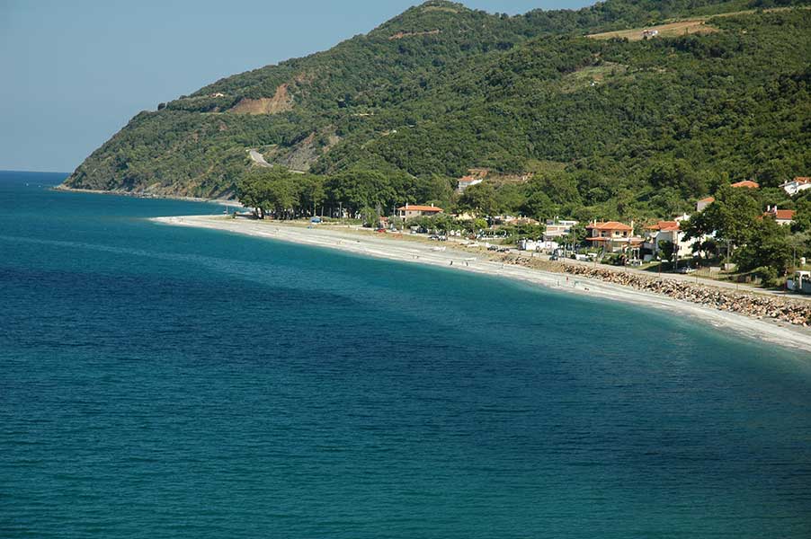 ksenonas kalypso kokkino nero paralia